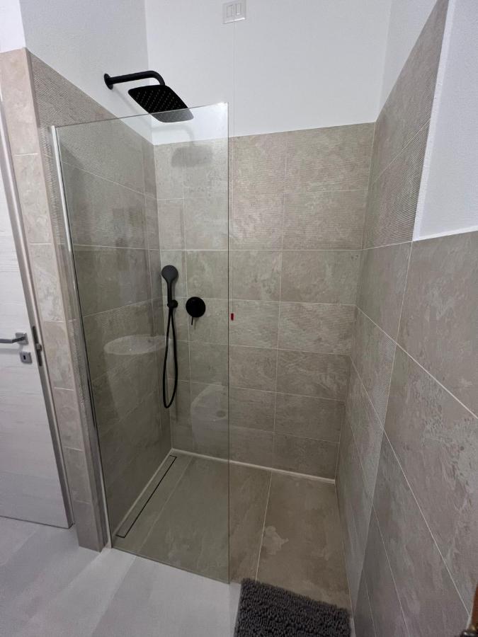 B-Guest House Ористано Екстер'єр фото