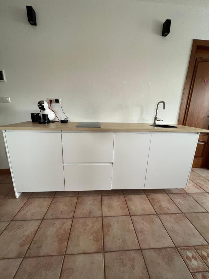 B-Guest House Ористано Екстер'єр фото